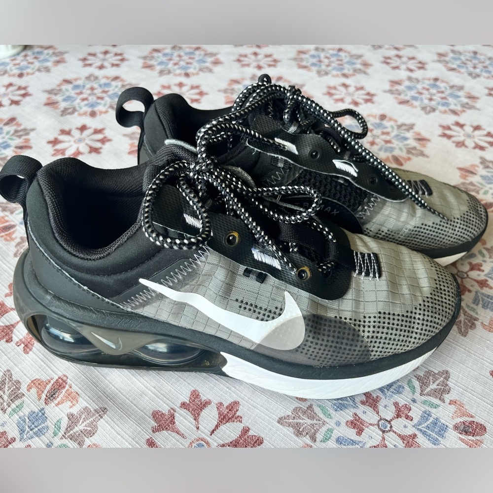 Nike Air Max 2021 black iron gray sz 7 DA1925-001